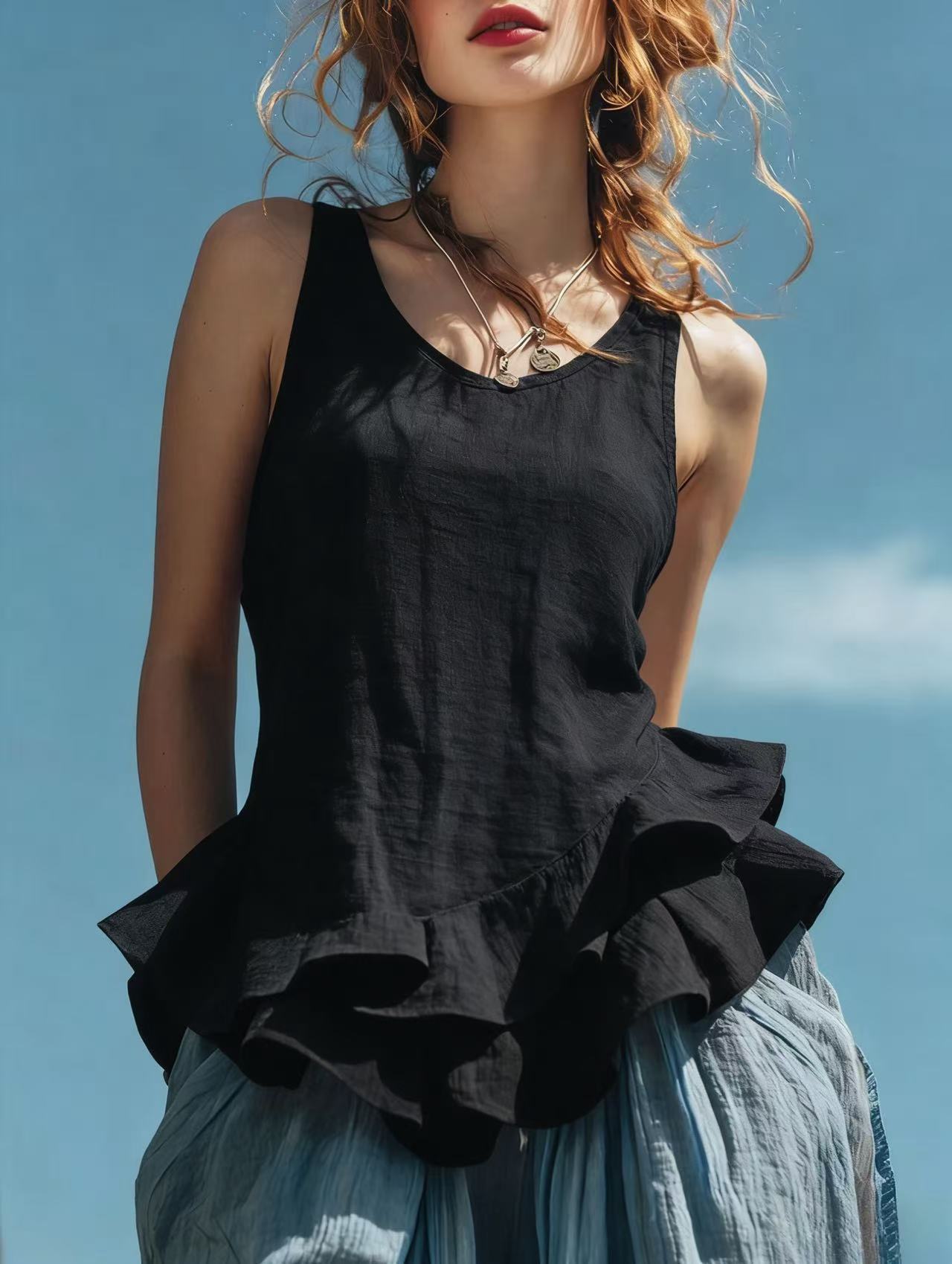 Casual Fashion Sleeveless Hem Ruffled Top